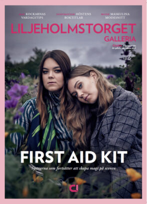 COMMERCIAL MAGAZINES
